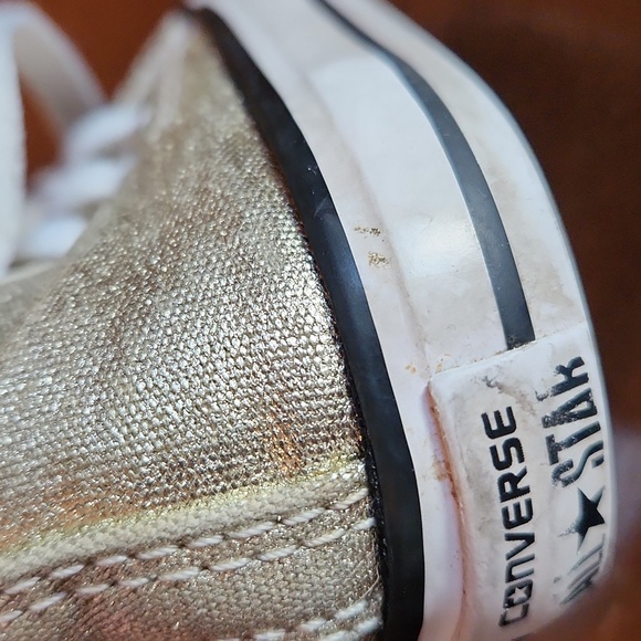 Converse Gold Shimmering Toddler High-Tops Size 3 - Picture 14 of 16